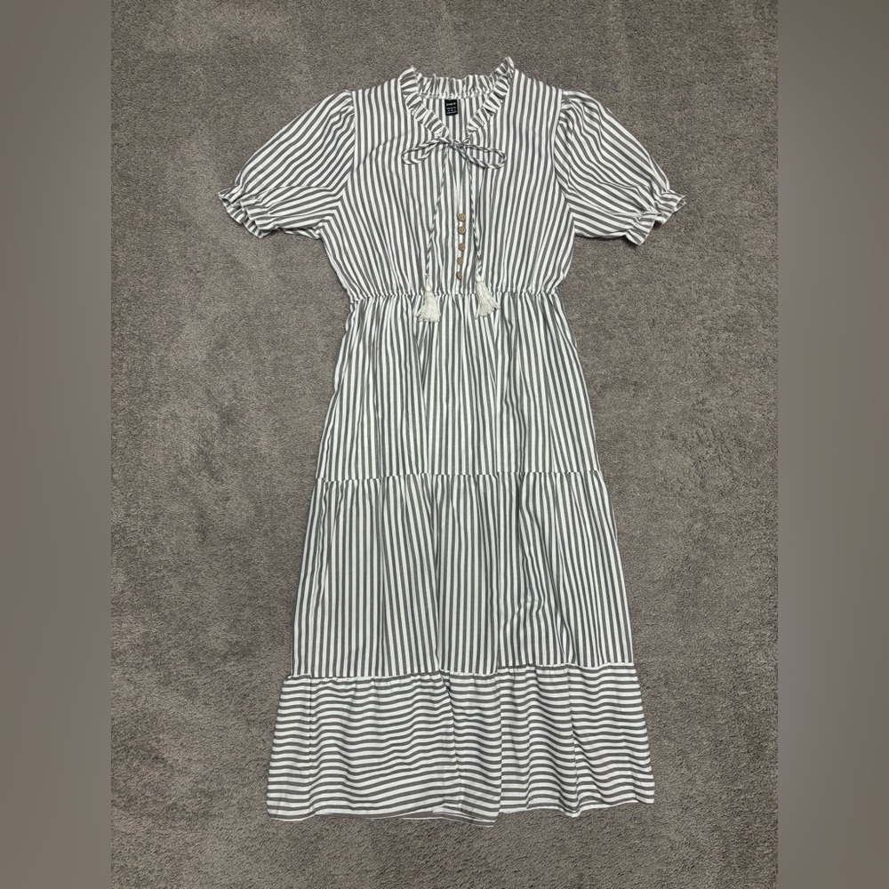 SHEIN White and Gray Striped Tie-Neck Maxi Dress